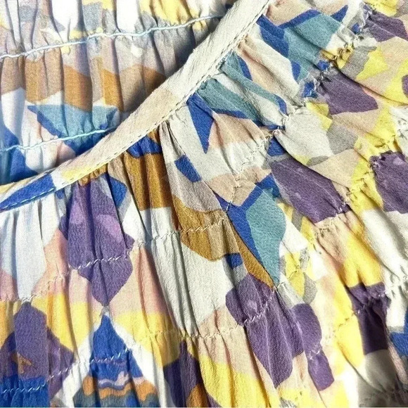 Tucker Size M Silk Multicolor Geo Print 3/4 Bishop Sleeve Button Up Blouse Top - Picture 3 of 11